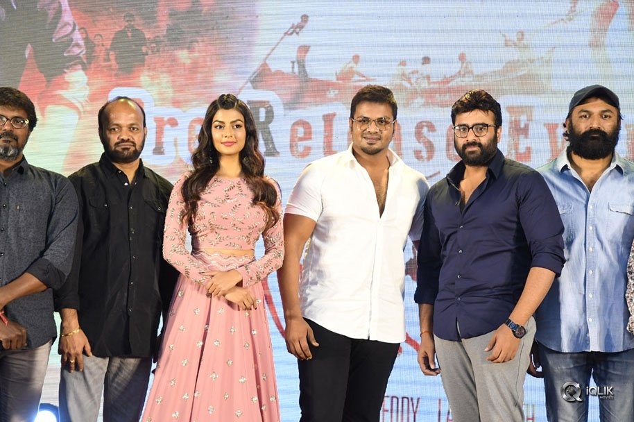 Okkadu-Migiladu-Movie-Pre-Release-Function